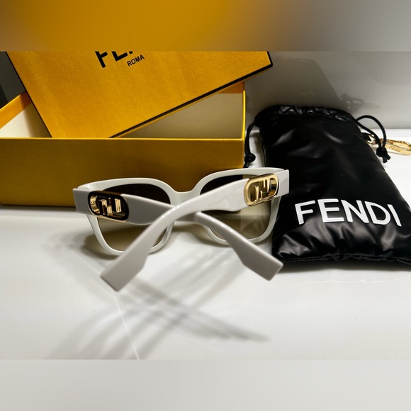 Fendi ivory gradient brown sunglasses - Picture 3 of 8